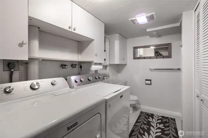 3/4 bath with laundry room