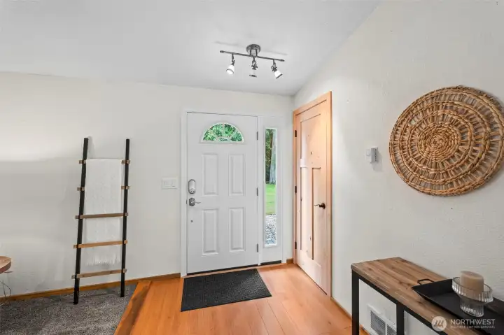 Come in and stay awhile!