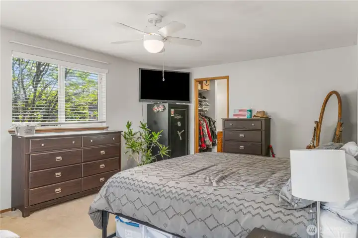 Spacious primary bedroom