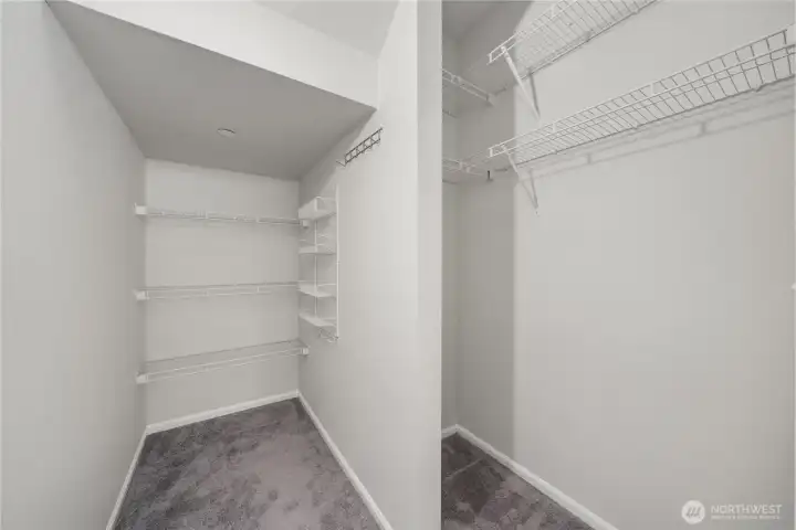 Walk-in Grand Closet on Main