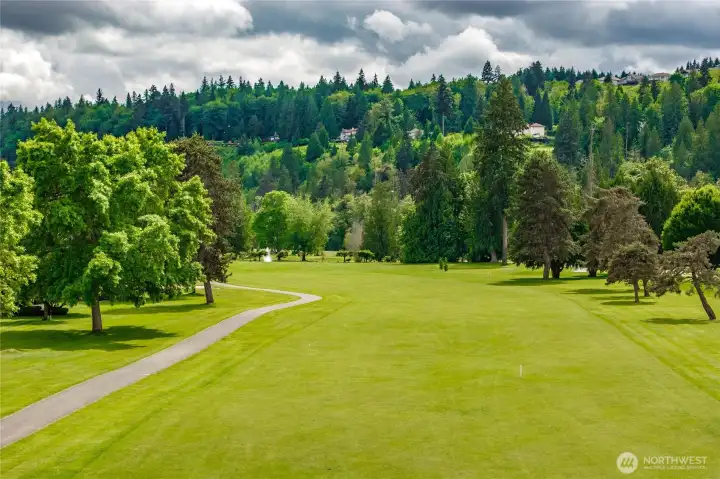 Experience premier golf course living while enjoying the very best of the PNW.