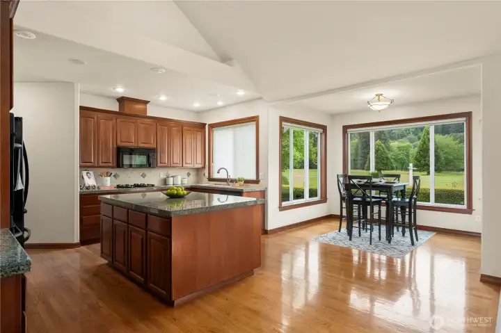 Stunning chef’s kitchen designed for both everyday living and entertaining.