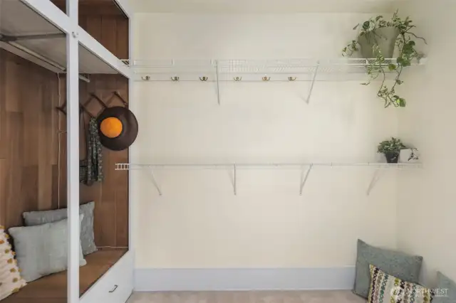 Huge walk-in closet, flex space, office. Large enough for a twin bed
