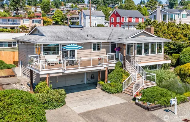 A lovely setting in a great neighborhood.