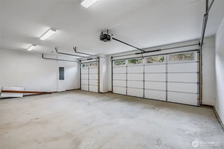 3 car garage
