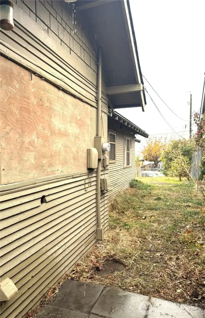 South Side-broken windows