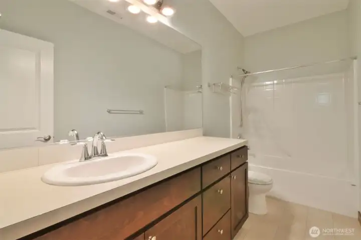 Full bath on second floor.