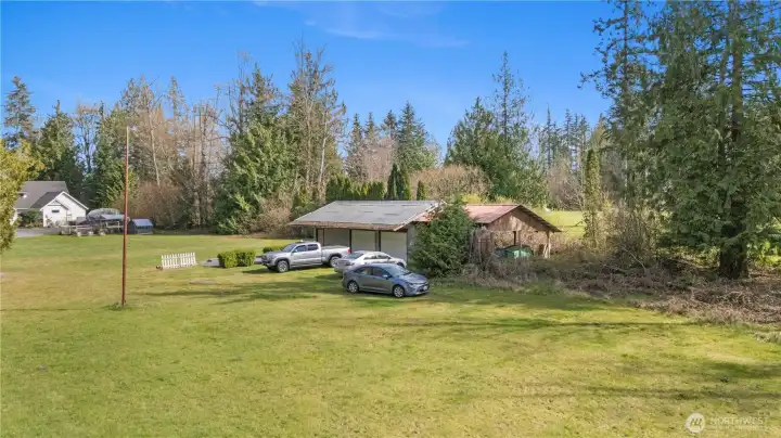 Detached shop/garage