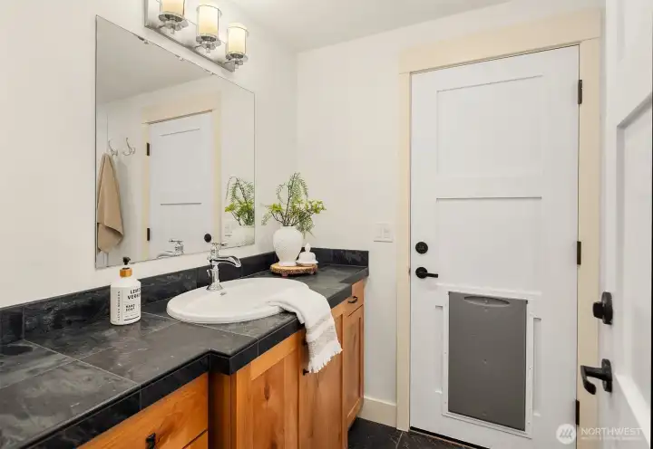3/4 Bath off Great room with exterior access