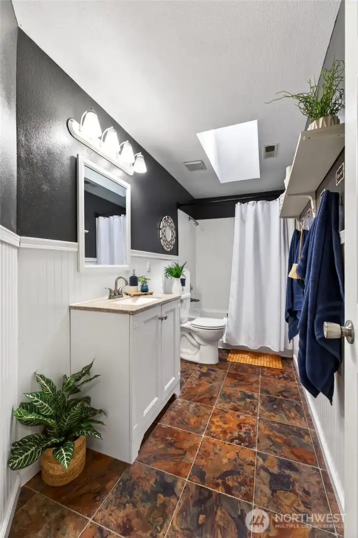 Stylish Main bath
