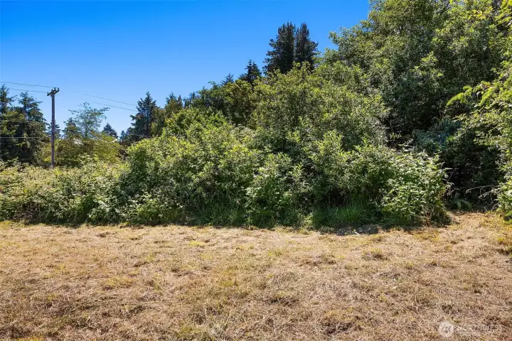 Second lot with private easement access Second lot with private easement access