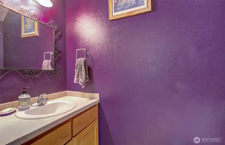 Guest Powder Room Guest Powder Room