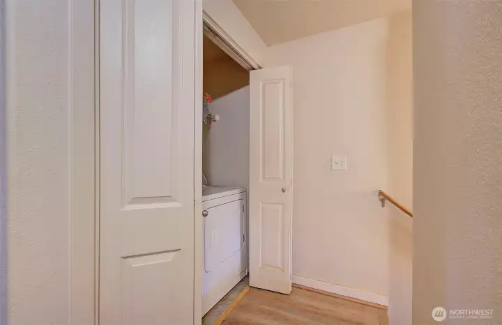 Laundry - Upper Laundry - Upper