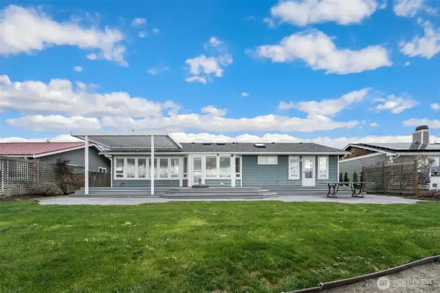 Enjoy the large deck, perfect for entertaining and summer BBQs.  On warmer days, relax under the adjustable louvred roof.