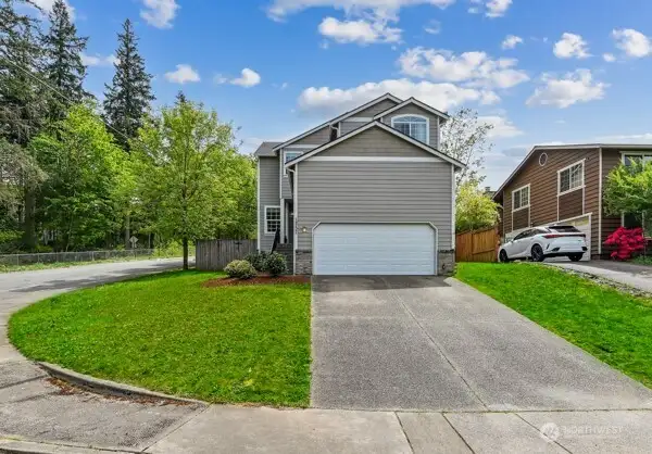 Home is across the street from Lake Youngs Reservoir and hiking trail. Quiet dead end street. No HOA.