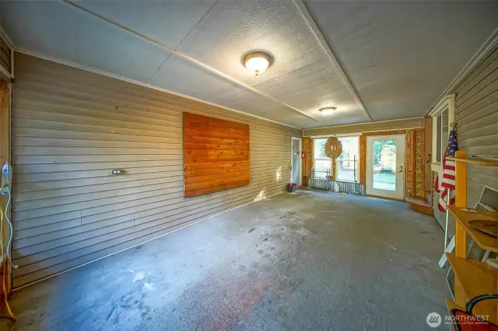 Breezeway between house and Garage