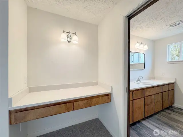 Vanity in Primary