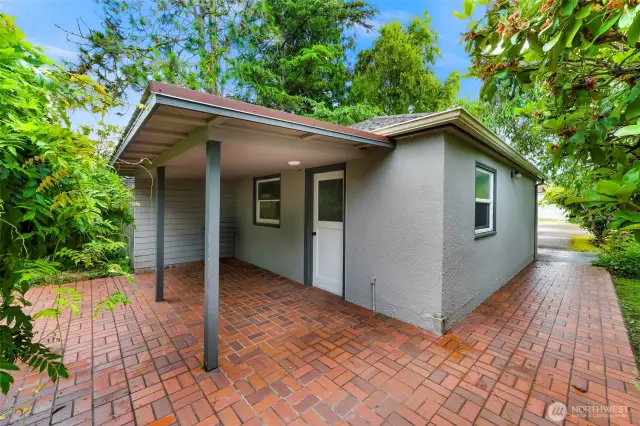 The detached garage with extra workspace