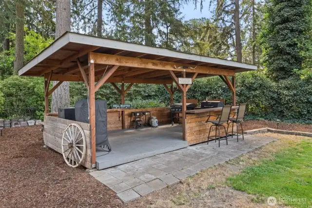 The incredible man cave/covered grilling area.  Perfect for entertaining and gatherings.