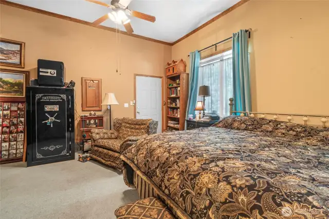 Lower level walk-out Bedroom