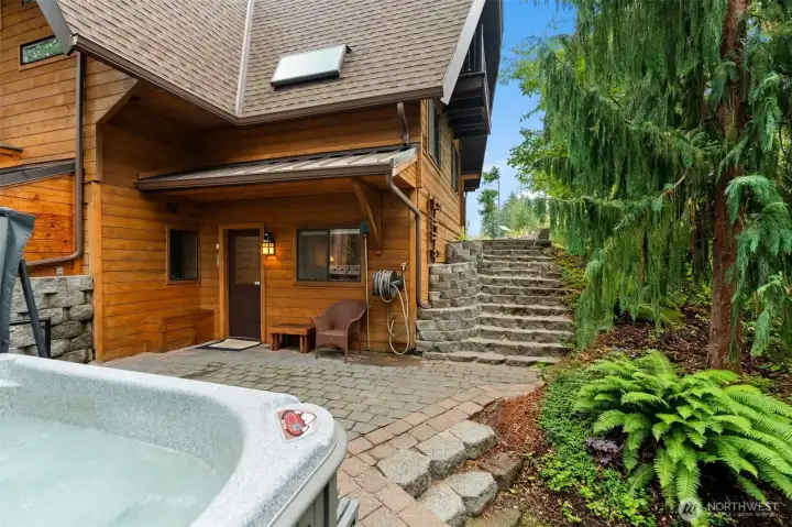 Relax and Recharge in Privacy