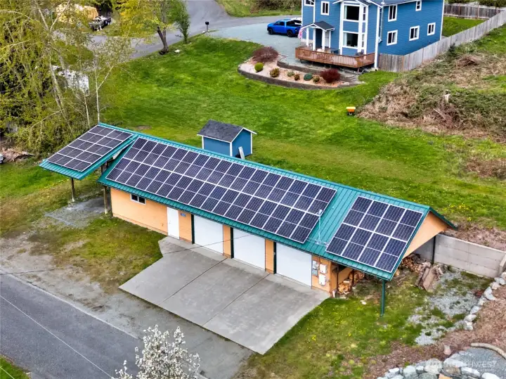 Solar panels on 3 bay shop & covered RV parking