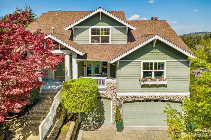Bright charming curb appeal