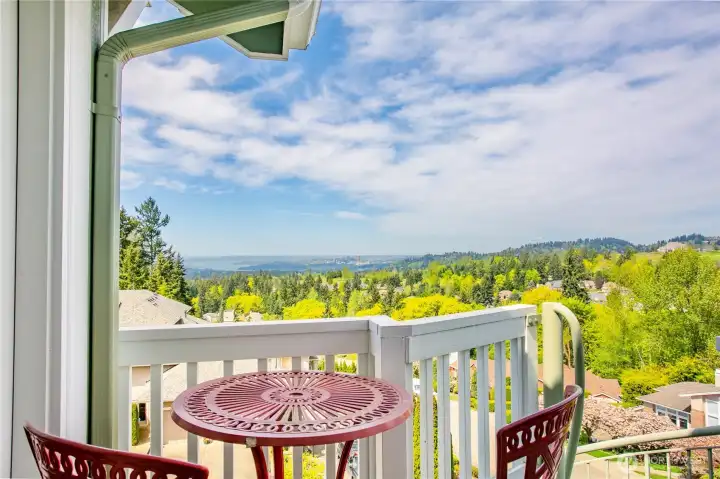 Deck off primary suite