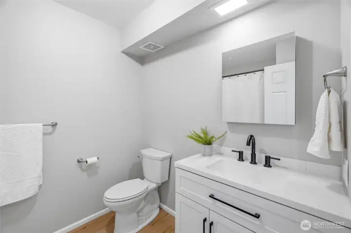 Full Guest bathroom