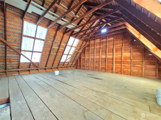 Lot D Barn Loft interior