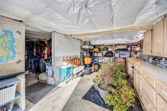 Basement has been remediated, insulated and is clean as a whistle!