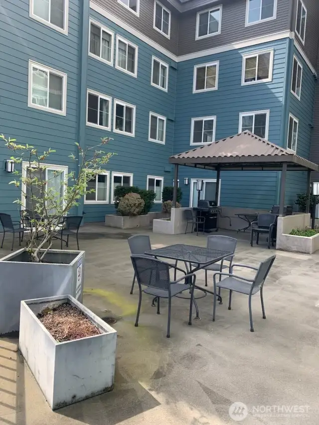 BBQ?  Party?  or just relax w/others or by yourself.  Pet friendly as well
