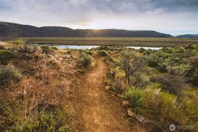 Hiking trails, 385 acres of open space