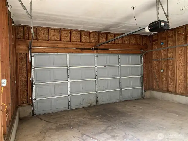 DOUBLE GARAGE