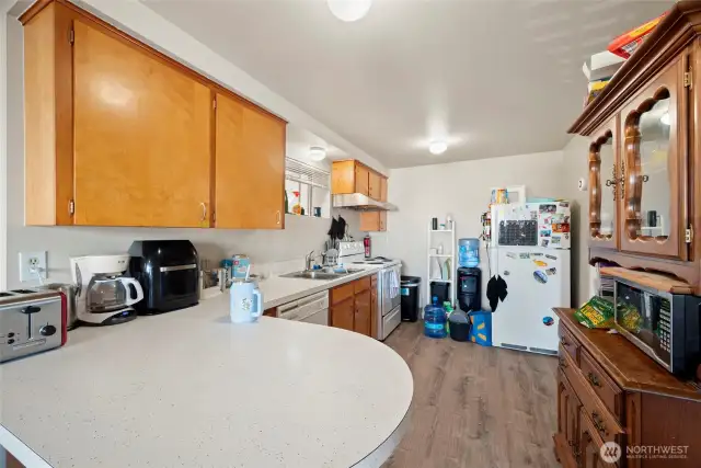 Lower unit