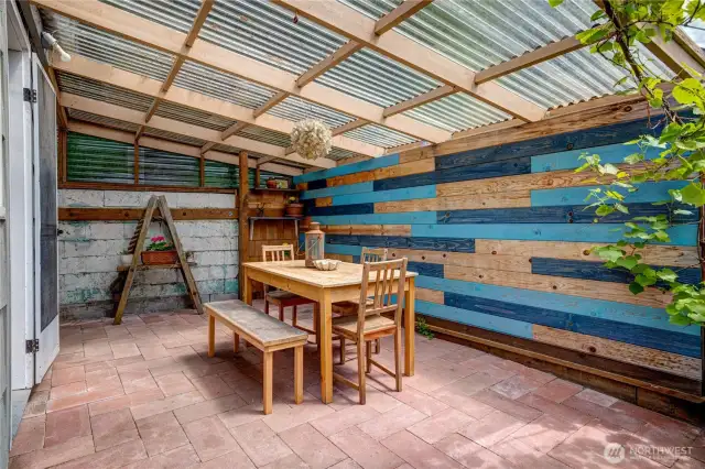 ~great for entertaining