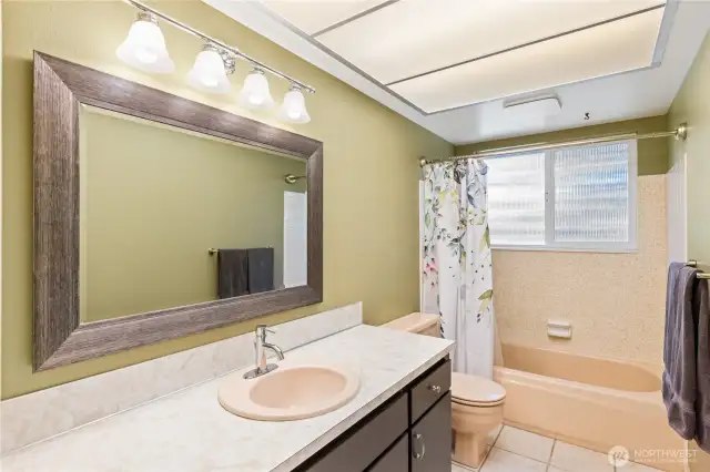Full bathroom upstairs.