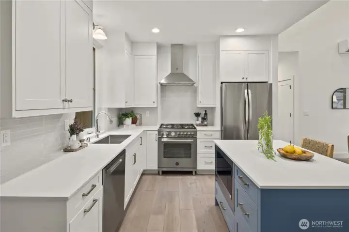 Photos of model home with similar floor plan