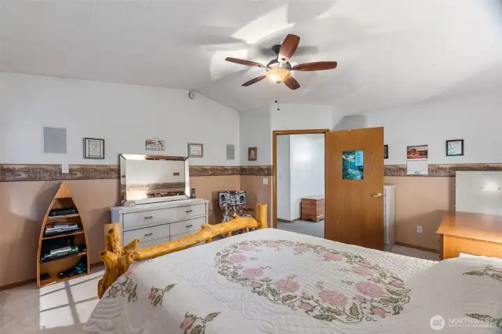 Spacious primary bdrm with bath