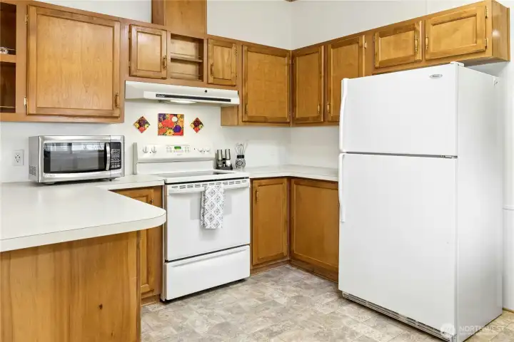 Kitchen skylight makes sure your kitchen is always bright