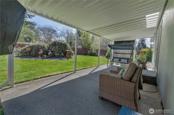 patio furniture stays