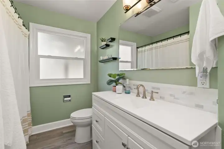 Main Bath with tub and shower