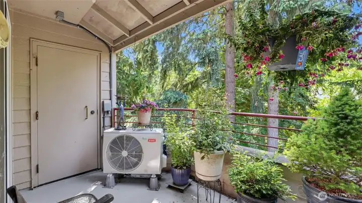 Deck to enjoy your outoodoors