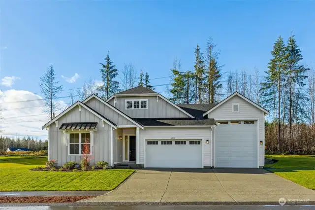 Welcome to the Harris floor plan on homesite 31, featuring an ultra-garage!