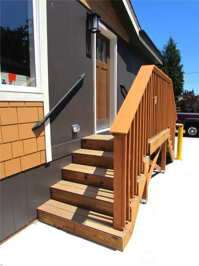 NEW DOUBLE ENTRY PORCH W/ TREX W/ LOW STEP STAIRS.