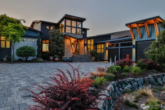 Gorgeous architecturally designed home on level waterfront