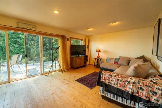 Family Room.