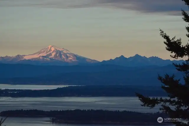 Mt Baker sunrise.