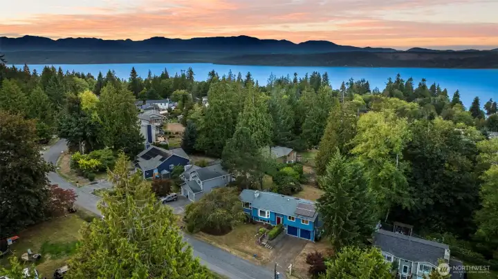 Hello Hood Canal