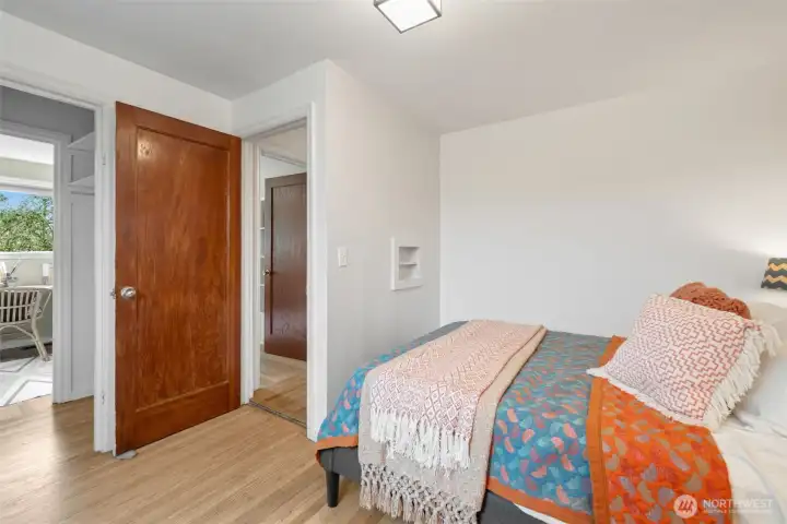 There is a closet the connects the two rooms.